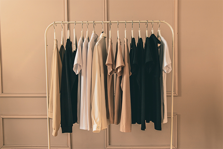 How to Properly Store Clothes for Long Term Preservation UOVO